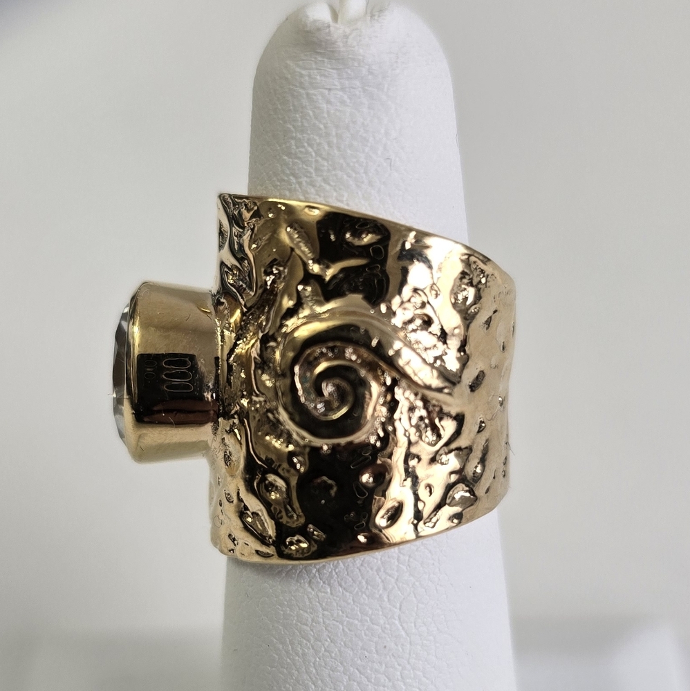 Sterling Silver 925 Gold Textured Ring with Clear Stone - Picture 5 of 8
